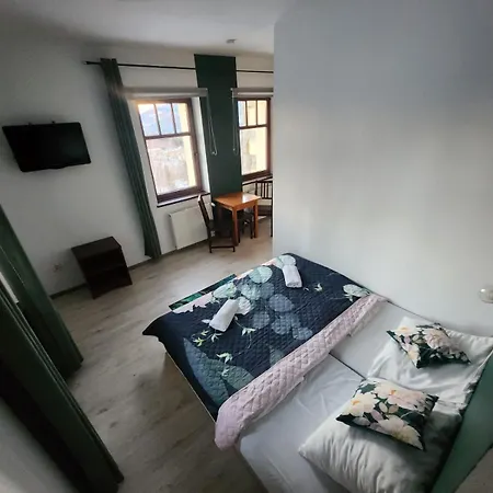 Wichrowe Wzgorza Bed & Breakfast *